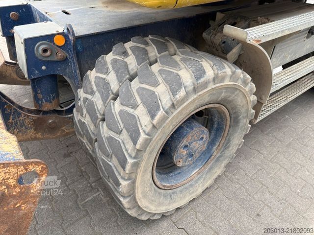 Pyöräalustainen kaivinkone LIEBHERR A918 Compact Litronic Mobilbagger 18 T *Schnellw