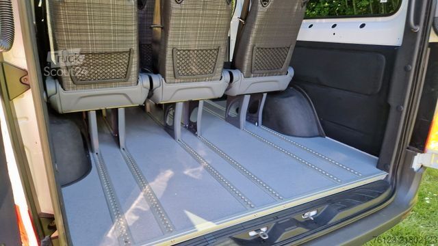 Minibús MERCEDES-BENZ 311 Sprinter 9 Sitzer auf Wunsch VIP Sitze