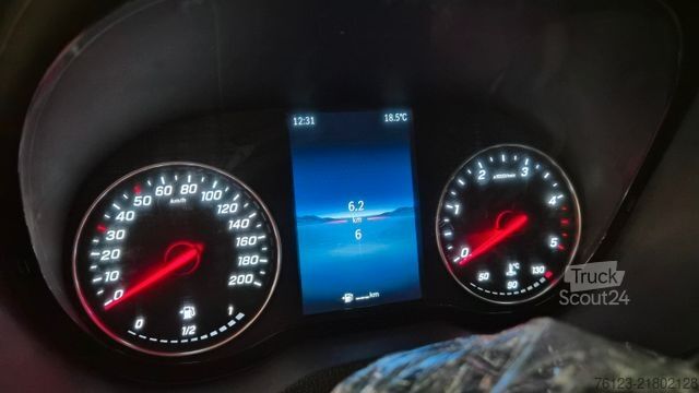 Minibus FORD Transit/Tourneo Custom Kombi 320 L1 Hybrid Trend