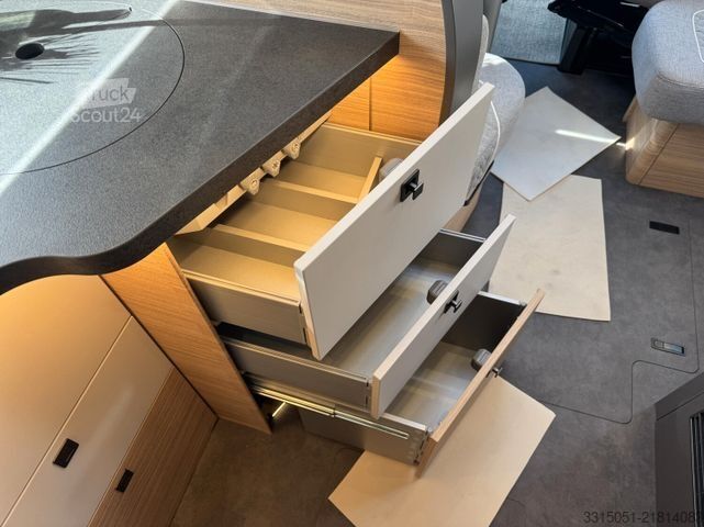Poluintegrisani kamper MALIBU T 450 RB LE comfort Alde+ACC+TV+Kamera