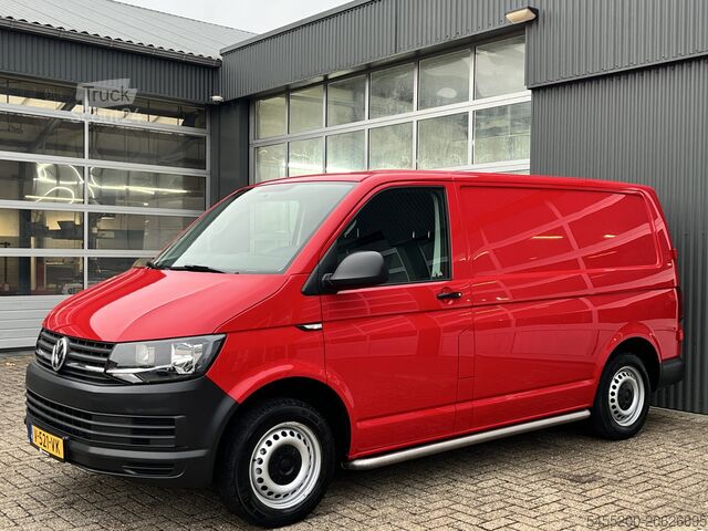 Stationwagen met hoog dak Volkswagen Transporter 2.0 TDI L1H1 Airco Cruise control K...