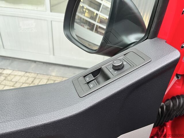 Stationwagen met hoog dak Volkswagen Transporter 2.0 TDI L1H1 Airco Cruise control K...