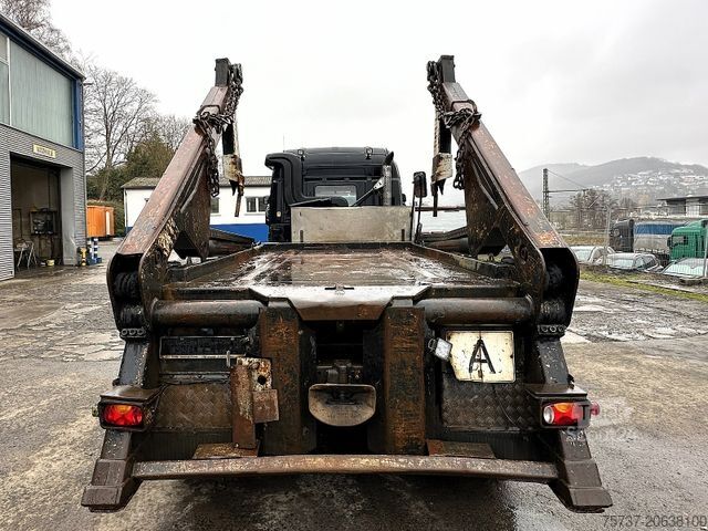 Camion benne SCANIA p 320 6x2 (4)