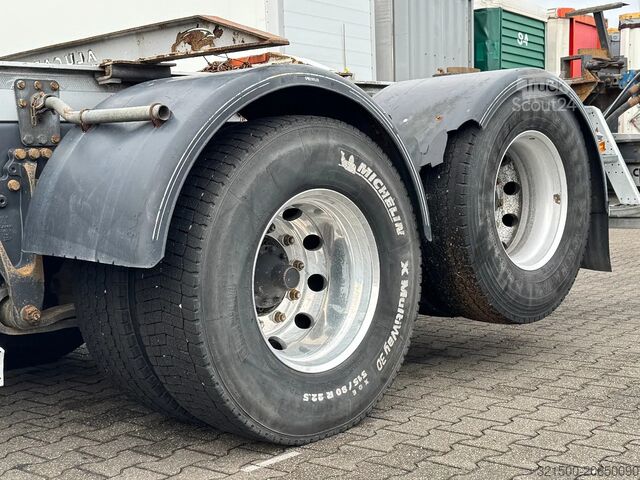 Chassis com cabina Scania R650 V8 6x2 WB 4.95mtr Retarder Full Air