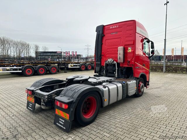 Nevarne snovi Volvo FH 13.420 Globetrotter 4x2, ADR (EXII, EXIII, F...