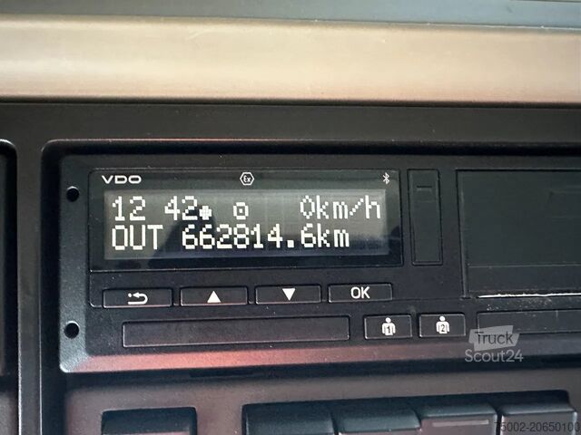 Nevarne snovi Volvo FH 13.420 Globetrotter 4x2, ADR (EXII, EXIII, F...