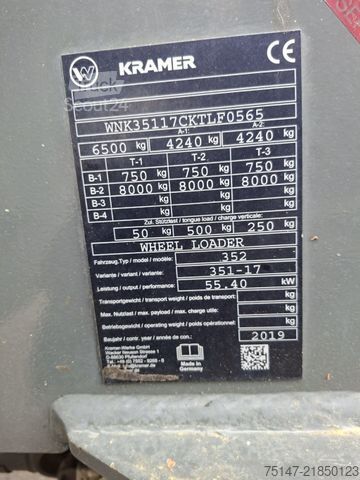Kolesový nakladač KRAMER KL30.8T Teleskopradlader Allrad 4x4x4 Hundegang