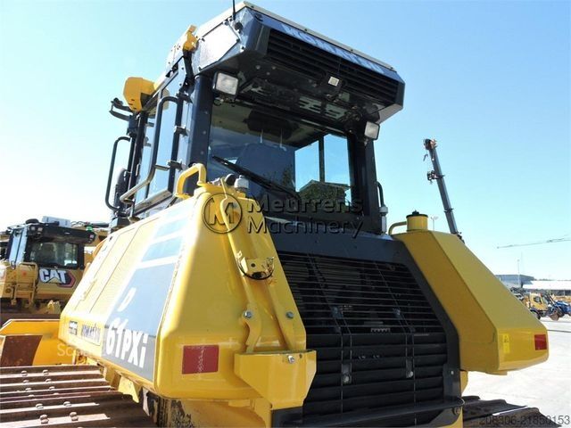 Straßenwalze KOMATSU D61PXI-24