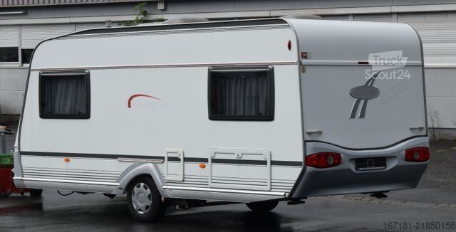 Caravana LMC 490 E mit Mover und Vorzelt