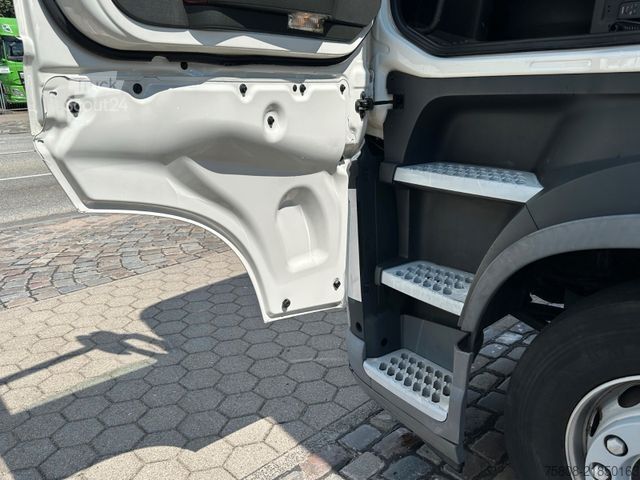 وحدة جرار قياسية VOLVO FH 500 Globetrotter XL 2 Tanks Lane Guard