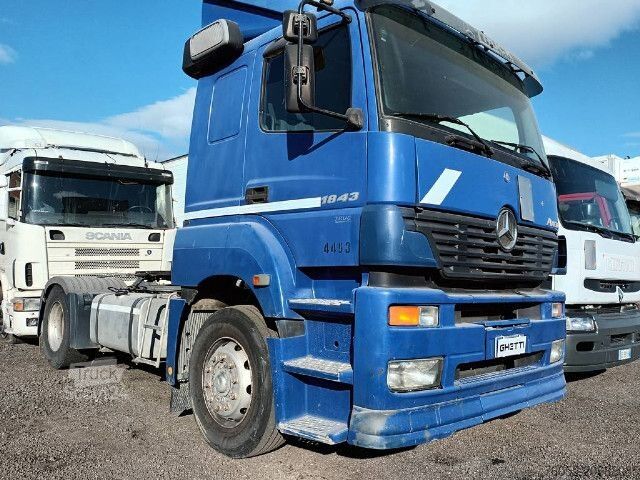 Spezial-LKW Mercedes-Benz Mod. Vers.