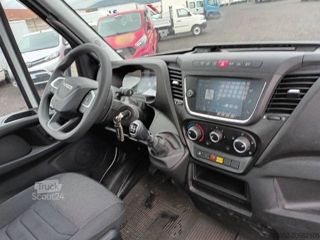 Erikoiskäyttöinen kuorma-auto IVECO 35C12