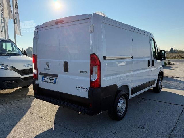 Skåpbil Peugeot BOXER L1H1 2.2 140CV