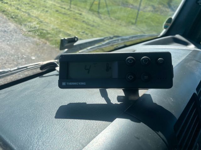 Šaldytuvo kėbulo furgonas MAN TGL 8.180 Kühlkoffer ThermoKing V500 1.Hand