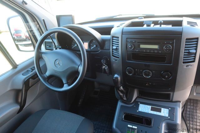 Gaisrinė mašina MERCEDES-BENZ Sprinter II 416 CDI RTW/Klima/Automatik/ FN:297