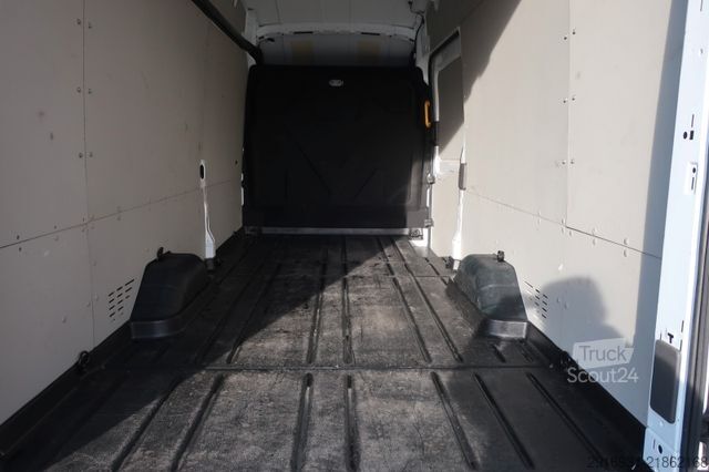 Фургон с высокой крышей FORD Transit Kasten 350 L4 Trend Maxi Klima