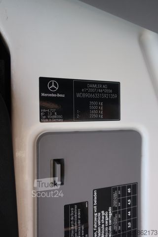 Фургон с высокой крышей MERCEDES-BENZ Nr.243 Sprinter 316 NGT Bivalent / 1.Hd /Werkst.