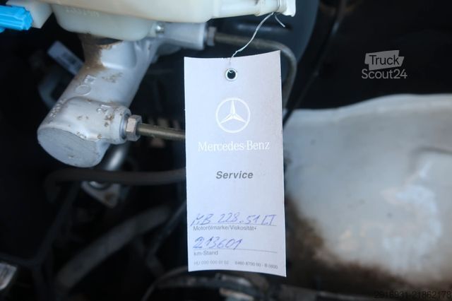 Kastenwagen hoch MERCEDES-BENZ Sprinter II Kasten 313 CDI/Klima / AHK / Nr. 186