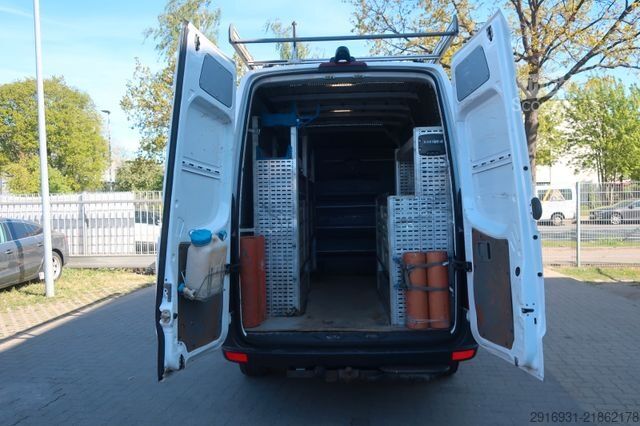 Kastenwagen hoch MERCEDES-BENZ Sprinter II Kasten 313 CDI/Klima / AHK / Nr. 186