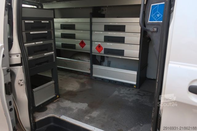 Duba panelată MERCEDES-BENZ Nr.292 Vito Kasten 114CDI BT 4x4 lang /Klima/AHK
