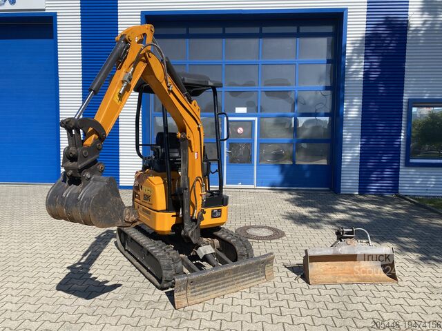 Miniescavatore con motore Yanmar Berger Kraus BK2000ASR Yanmar-Motor *SCHWENKARM*