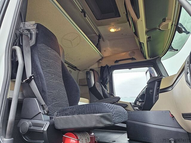 Standart-SZM MERCEDES-BENZ ACTROS 1840 . 230 SKIRTS