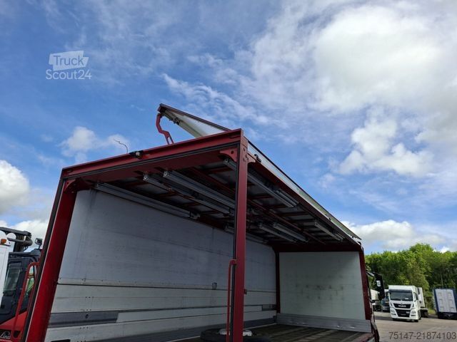 Камион за напитки MERCEDES-BENZ 2536 L Actros 6x2*4 Zikun Getränke LBW Lift-Lenk