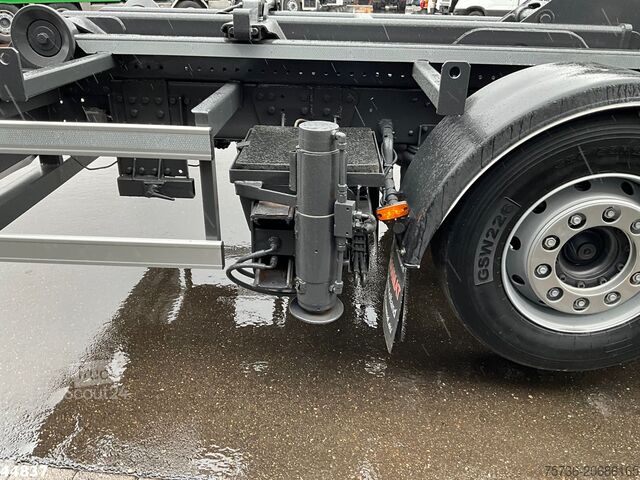 Kablio rankenos sistema Scania G480 8x4 HMF 60 Tonmeter laadkraan + Fly-jib