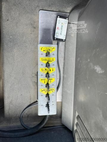 Camión volquete MAN TGS 18.360. 4X4