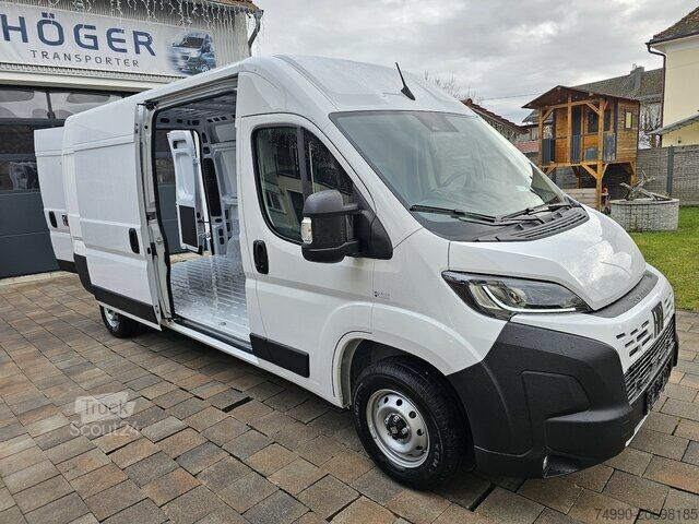 Furgoneta de caja alta Fiat Ducato 35 L3H2 180PS 13m³ Voll-LED 260° CarPlay