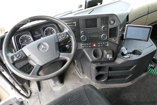 Samochód ciężarowy typu furgon MERCEDES-BENZ 2545 L Actros 6x2, Retader, für Bohrgeräte, AHK