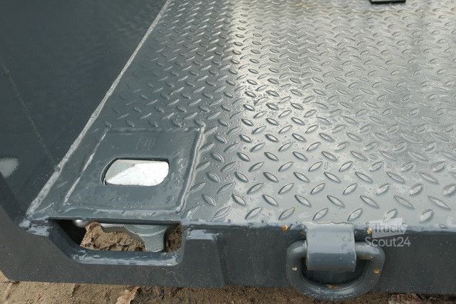 Abrollkipper alga Plattform, Prische, Zurrösen, Stirnwand