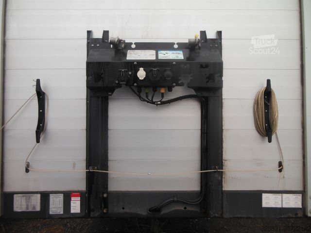 Open oplegger met zeil SCHWARZMÜLLER SPA 3/E, SAF, 2 LIFTACHSE