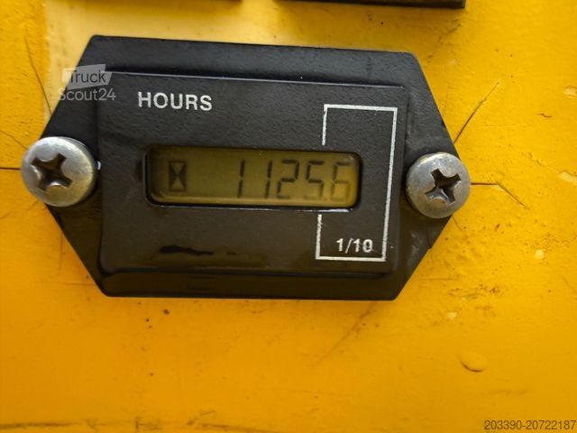 Minigraver WACKER Neuson 803 / 2016 BJ / 990 KG / 3 x Löffel