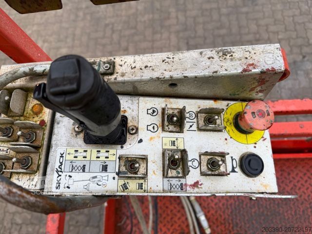 Arbetsplattform Skyjack SJ6832RT 4x4 Diesel, 11.8 Meter, 1.592 H