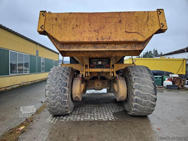 Zglobni kiper Moxy MT 41