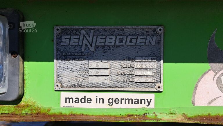 Χειρισμός εκσκαφέα Sennebogen 850R with hydraulic rotating grapple