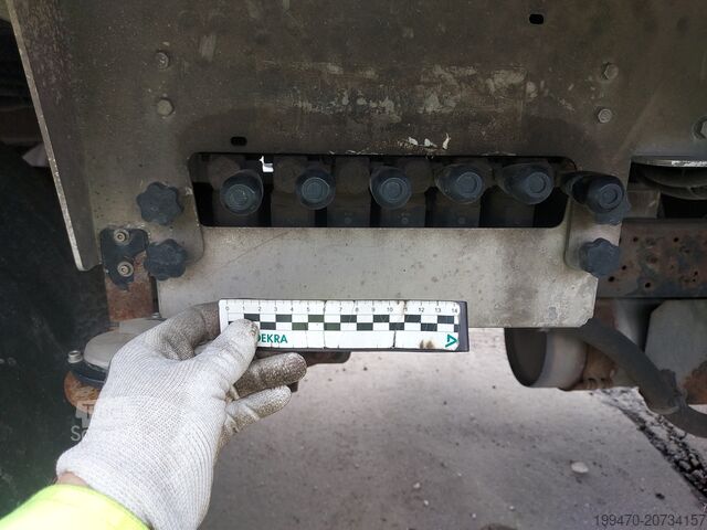 Автовишка на базі вантажівки Isoli PNT220NLX on Nissan NT400