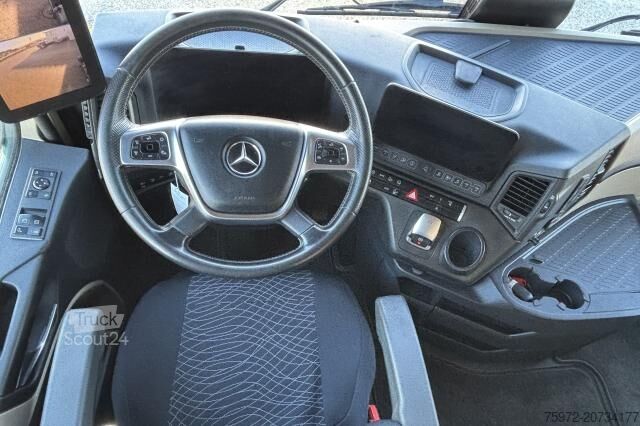 Стандартний тягач  Actros 1845 LS nRL Low Liner