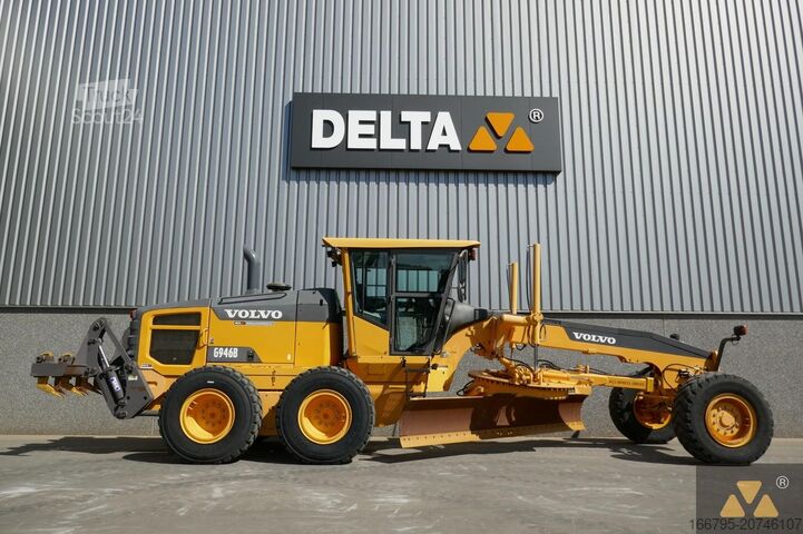 Grader Volvo G946B AWD