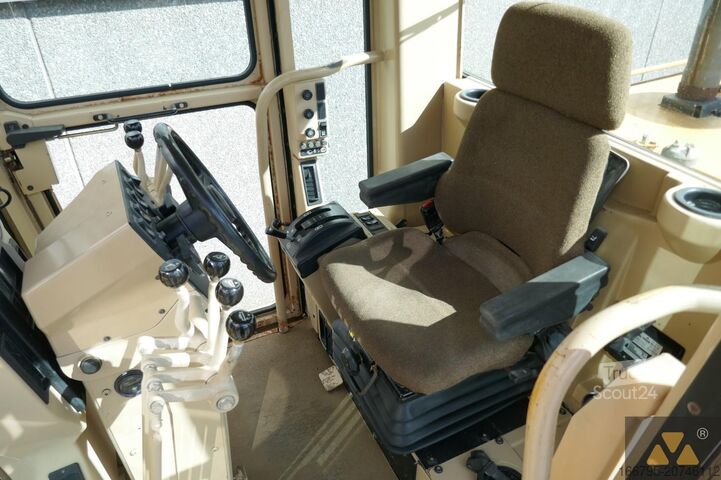 Grader Caterpillar 140H