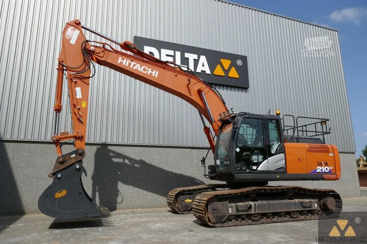Rupsgraafmachine Hitachi ZX210LC-6