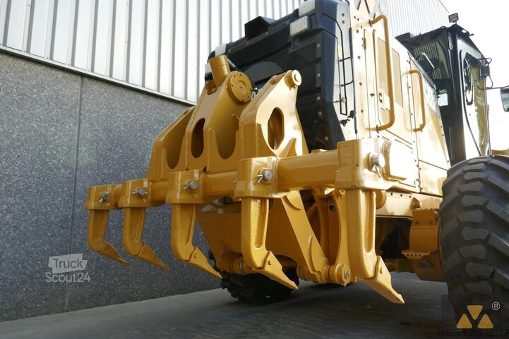 Grader Caterpillar 12M3