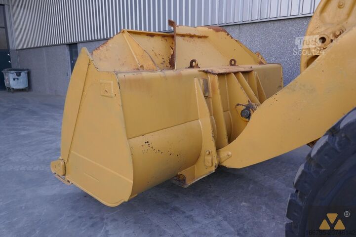 Wiellader Caterpillar 972M