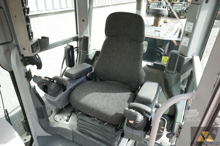 Grader Caterpillar 120M