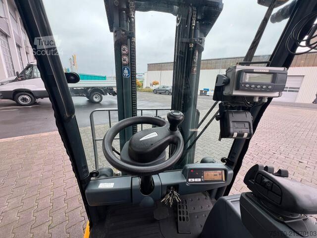 Carrello elevatore Jungheinrich EFG 215 / Triplex: 4.25m! / SS / 1.285h / 2021