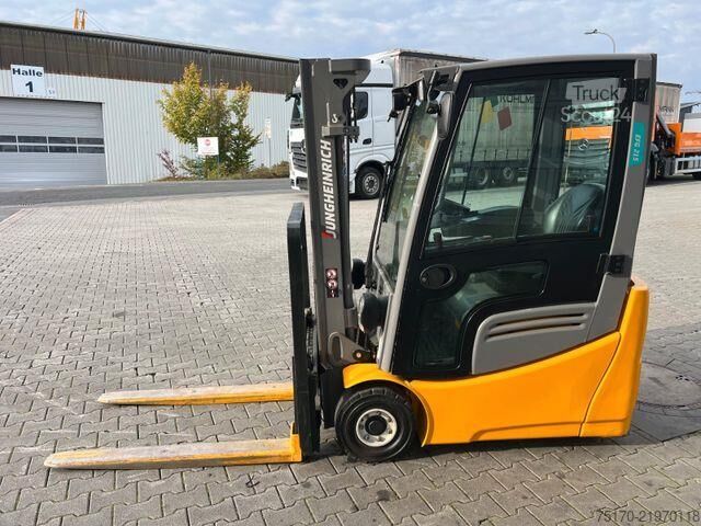 Carrello elevatore Jungheinrich EFG 215 / Triplex: 4.25m! / SS / 4.029h