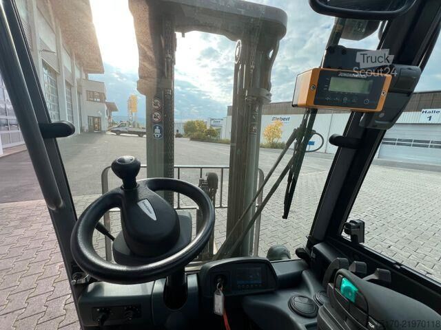 Carrello elevatore Jungheinrich EFG 215 / Triplex: 4.25m! / SS / 4.029h