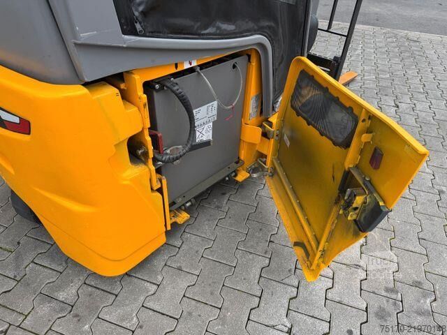 Carrello elevatore Jungheinrich EFG 215 / Triplex: 4.25m! / SS / nur 2.819h!