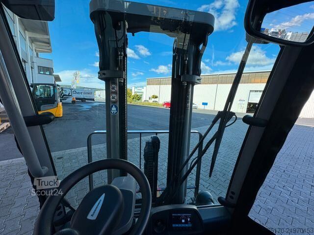 Carrello elevatore Jungheinrich EFG 215 / Triplex: 4.25m! / SS / nur 2.865h!